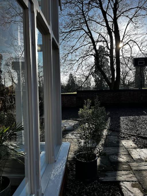 Tibberton  The Old School House Retreat 아파트 외부 사진
