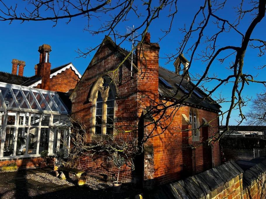 Tibberton  The Old School House Retreat 아파트 외부 사진