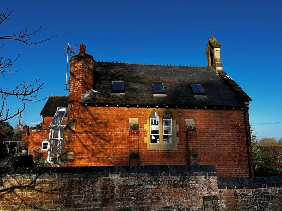 Tibberton  The Old School House Retreat 아파트 외부 사진