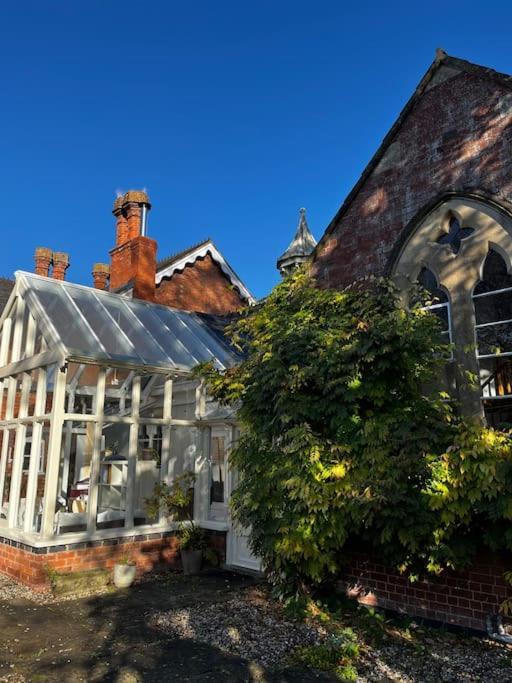 Tibberton  The Old School House Retreat 아파트 외부 사진